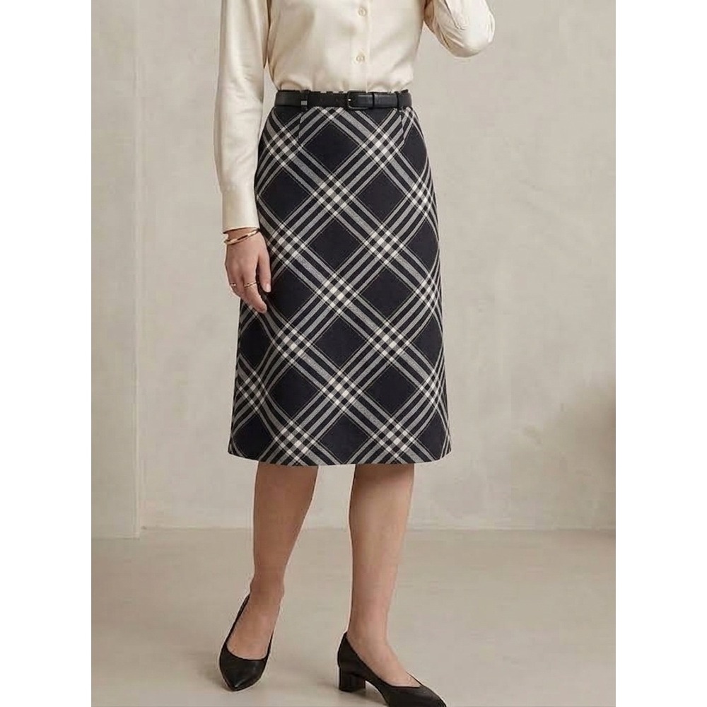 Jones New York Vintage 90s Black & Cream Plaid 100% Wool Pencil Skirt Old Money